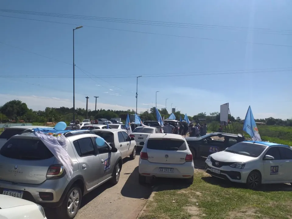 caranavanaaa2.jpg