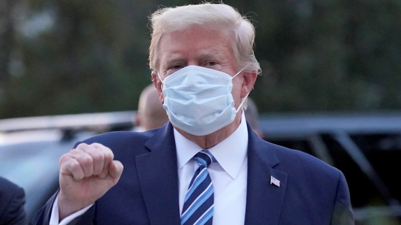 trumpabsueltoataquecapitolio2021.jpg