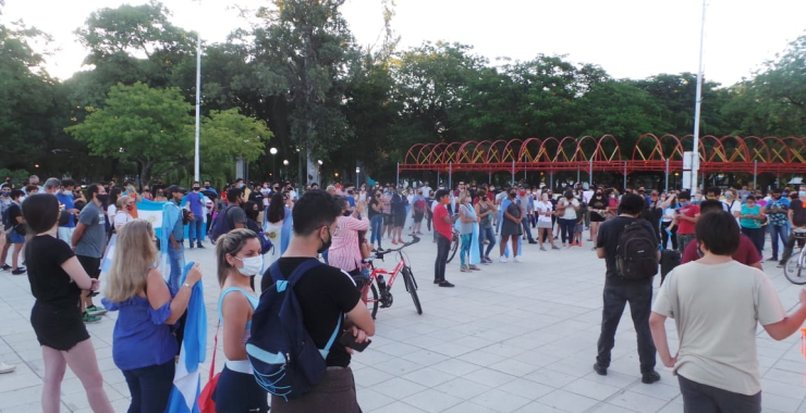 Multitudinaria marcha contra Insfrán por el regreso a la Fase 1 en Formosa