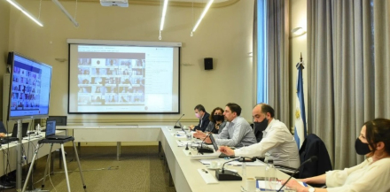 vuelvenlasclasesatodoelpais.jpg