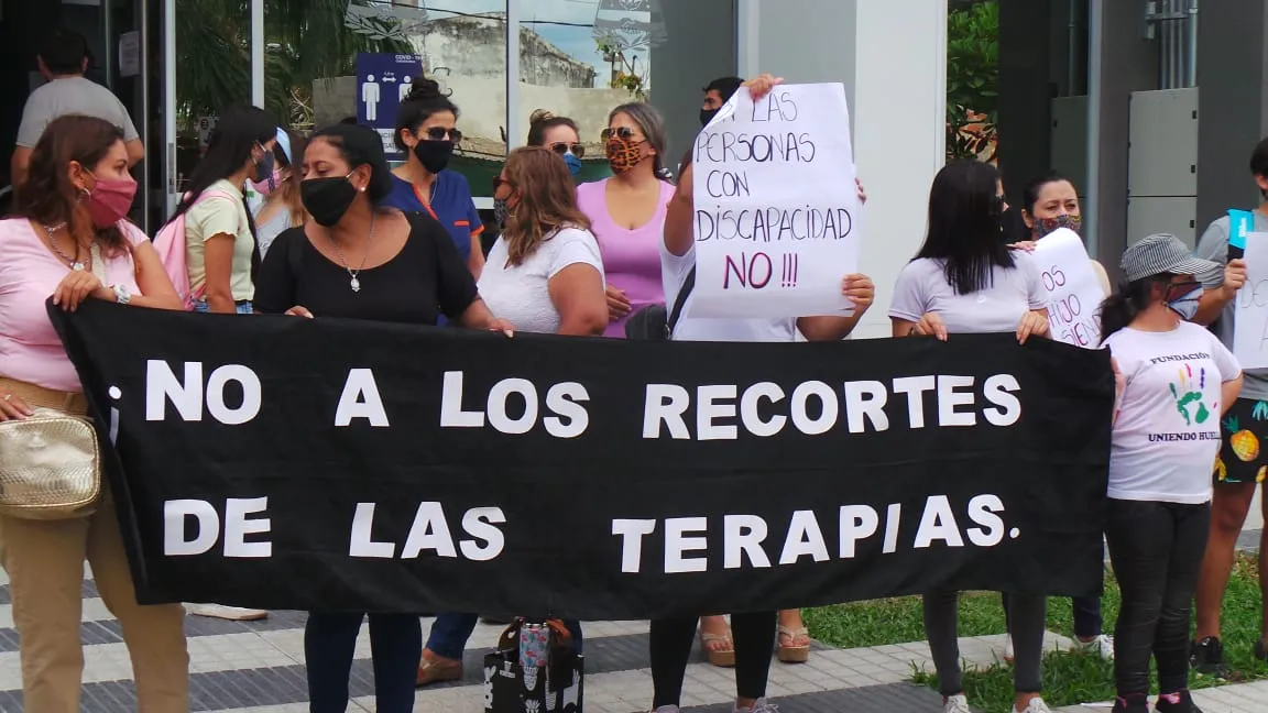 protestaiasep2.jpg