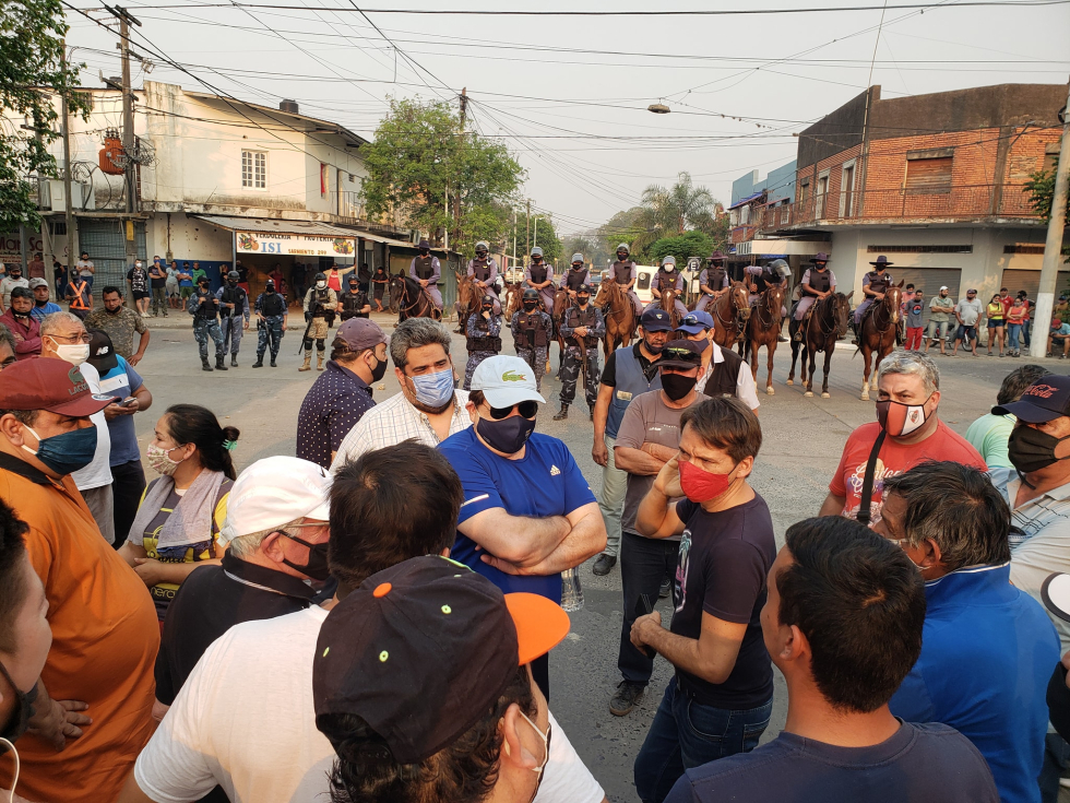 intendentecelauroconlapoliciavecinos.jpg