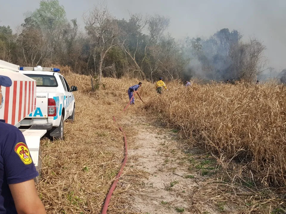 bomberos-policia.jpeg