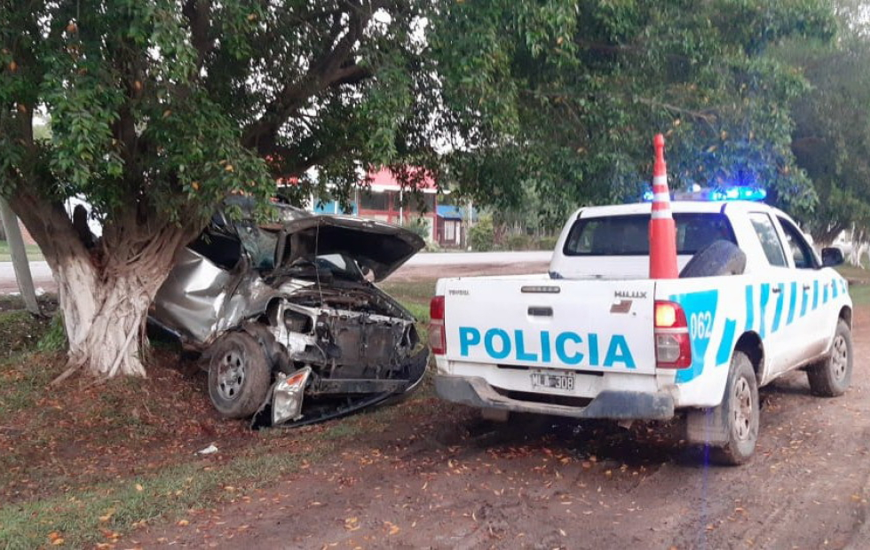 El conductor de una camioneta falleció tras un accidente de tránsito