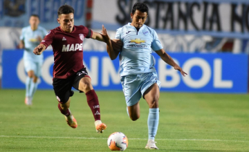 Foto- El equipo argentino comenzó ganando pero sobre el final lo perdió ante el Bolívar..jpg