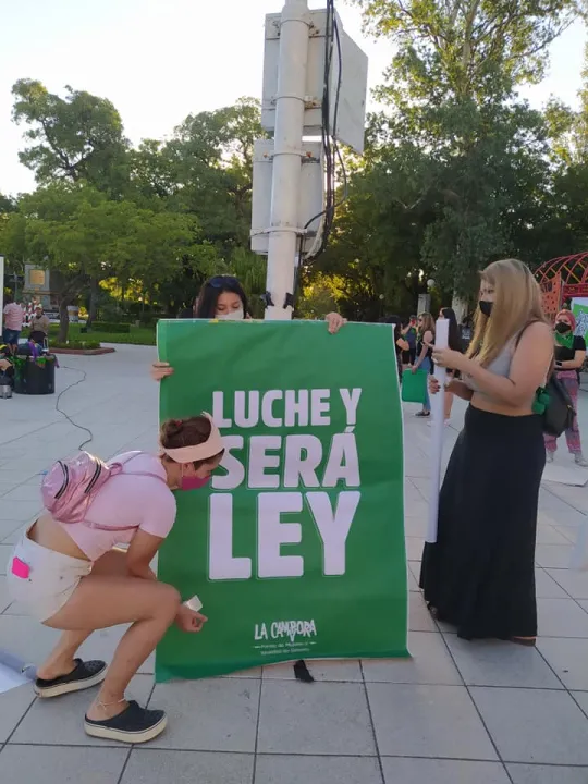 abortoplazasanmartin10diciembre2020.jpg
