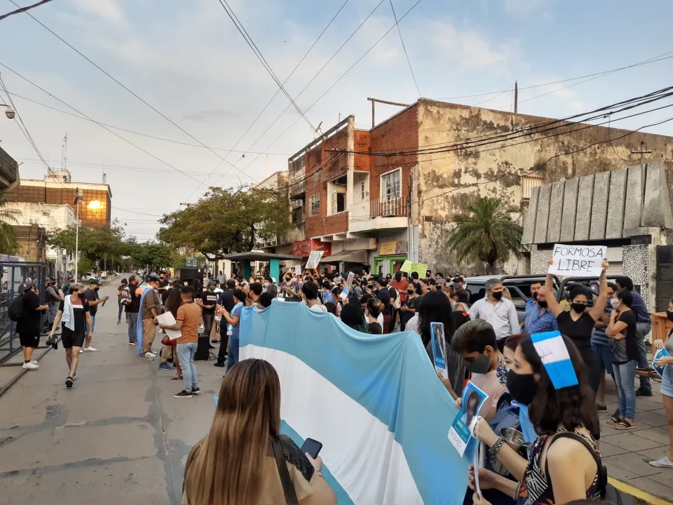 manifestacionlegisltaura3.jpg
