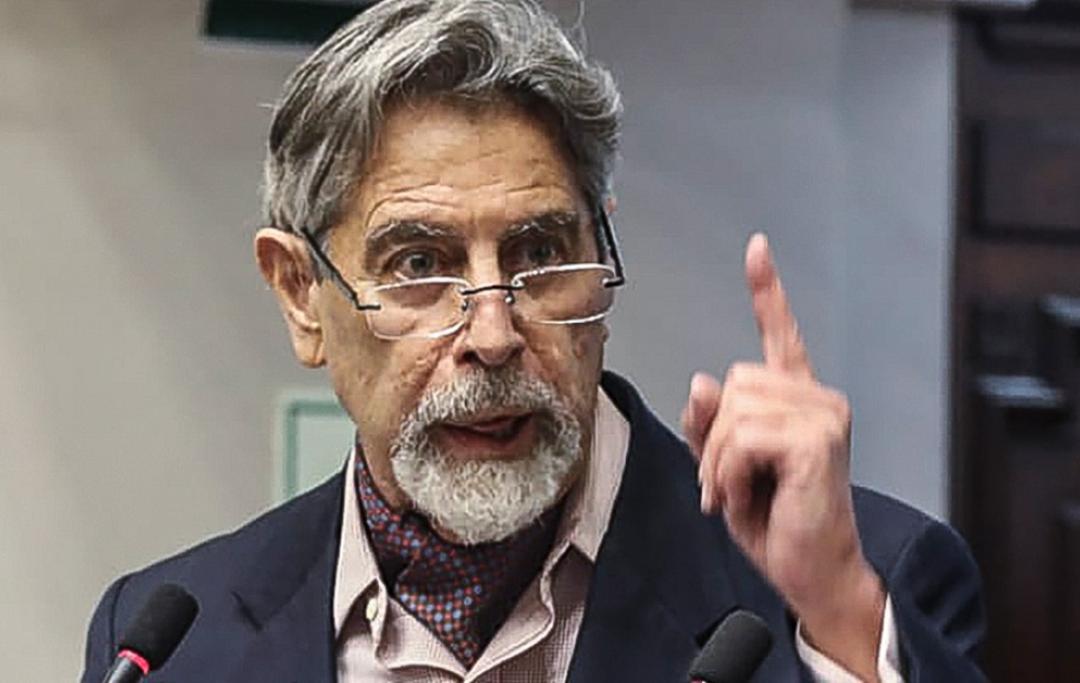 El centrista Francisco Sagasti fue elegido nuevo presidente de Perú
