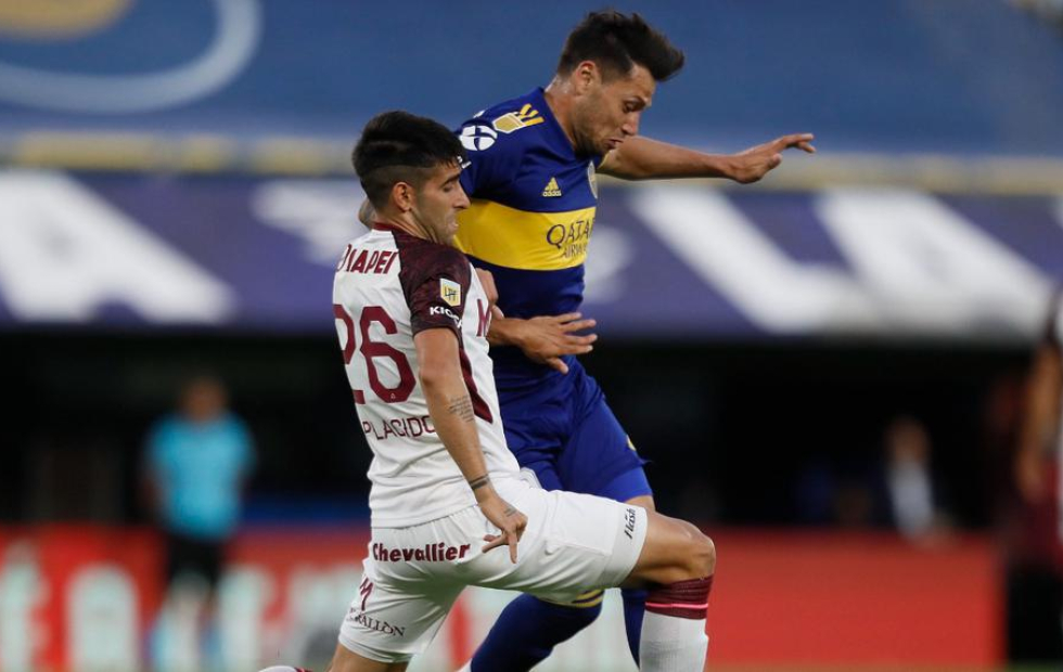 Lanús venció a Boca que otra vez sufrió el golpe en la Bombonera