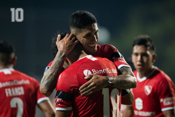 Foto- Victoria del Rojo que se acerca a la otra instancia en la Copa Sudamericana.jpg
