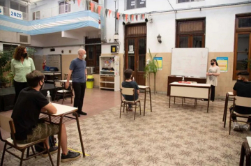 LARRETA.jpg