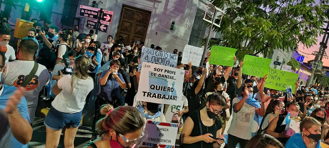 MARCHA 19.jpg