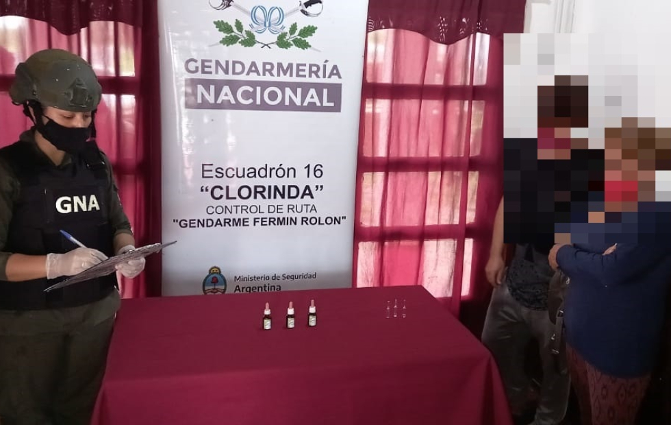 Gendarmes detectan aceite de cannabis en encomienda con rumbo a Salta