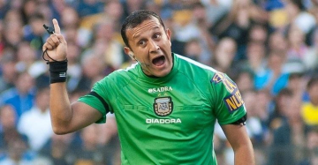 Foto- Darío Herrera dirigirá la final de la Supercopa Argentina entre los Millonarios y la Academia..jpg