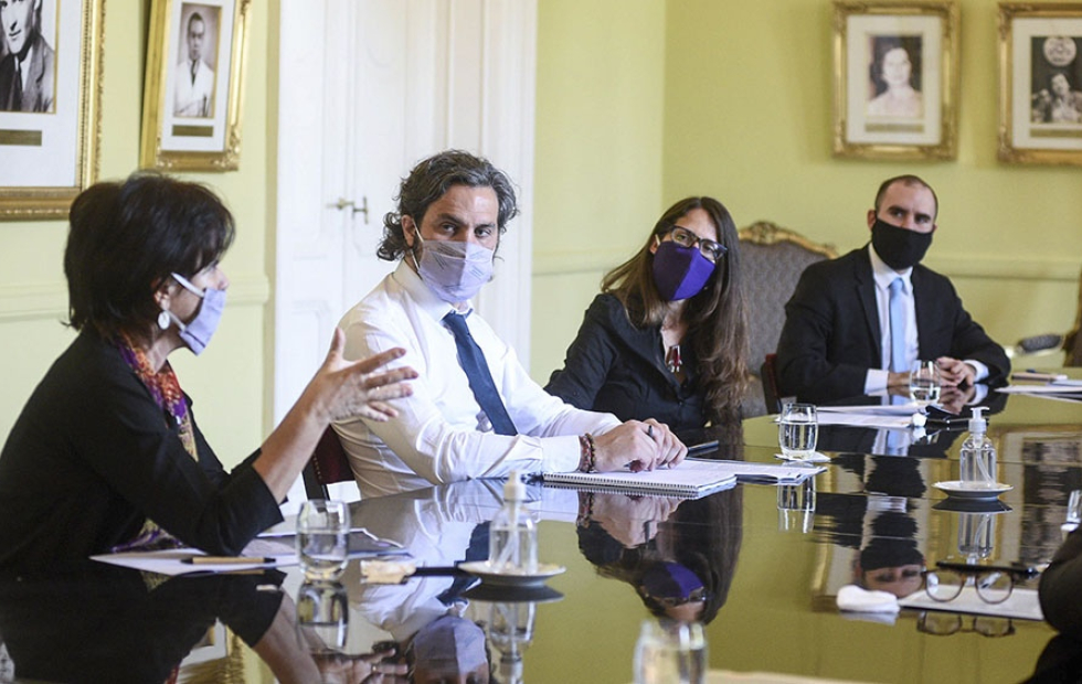 El Gobierno extendió los créditos a tasa 0 para monotributistas y autónomos