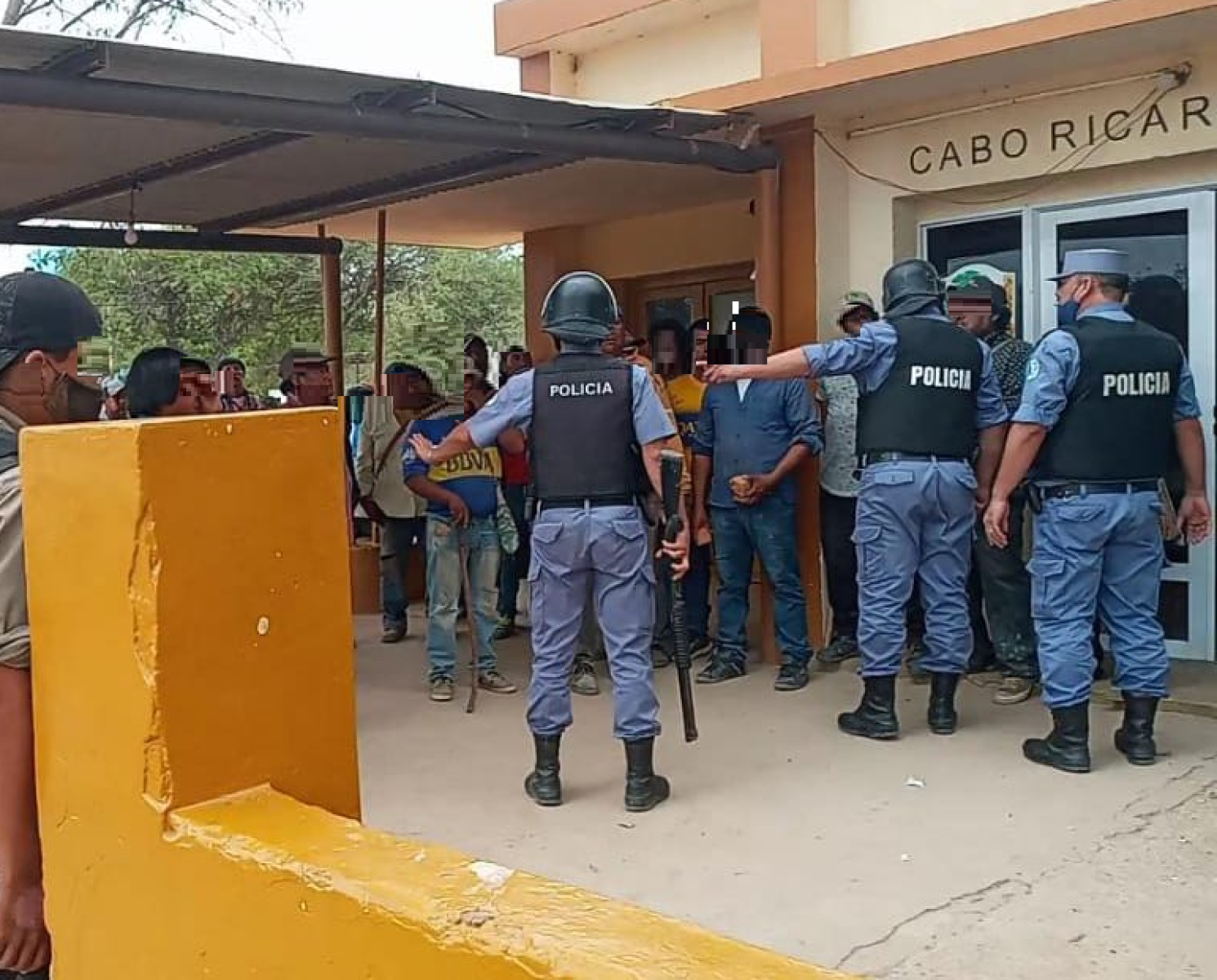 Aborígenes quisieron tomar la Comisaría local al negarse a hacer cuarentena