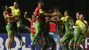 Foto- El equipo de Hernán Crespo ganó de visitante y sigue en carrera en la Copa Sudamericana..jpg