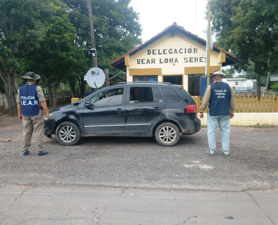 La Policía secuestró dos autos uno robado en Buenos Aires y el otro con documentación falsa (2).jpg