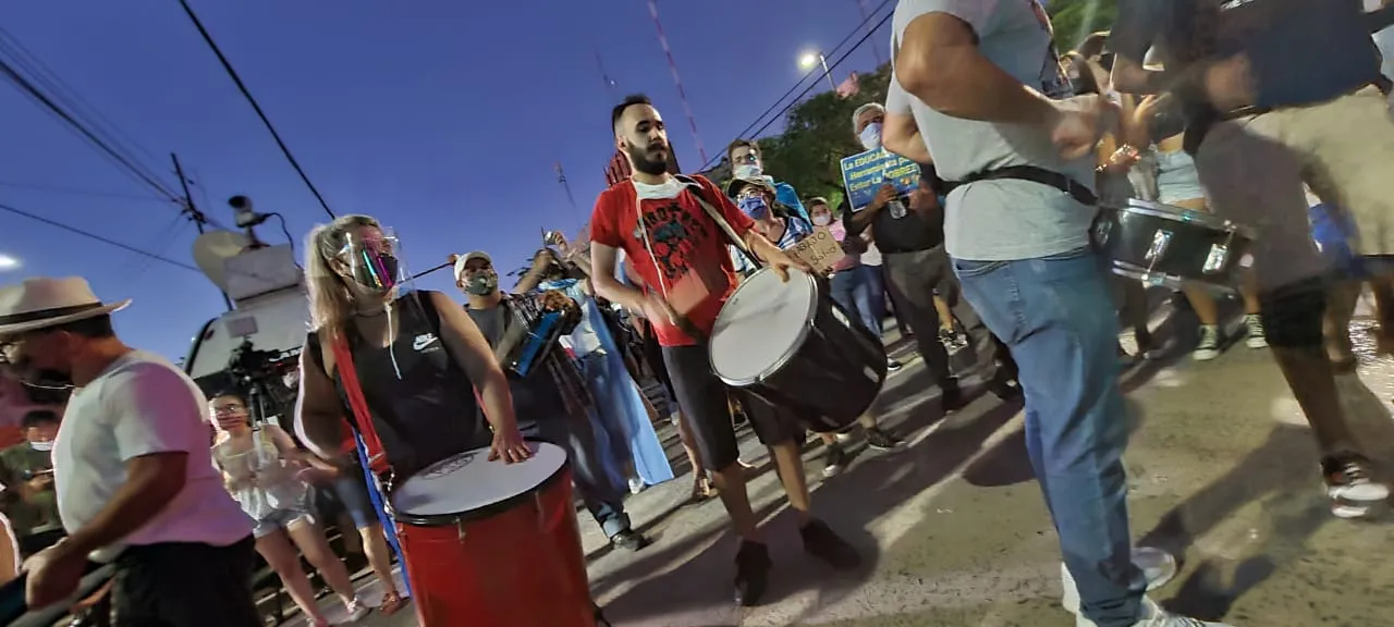 MARCHA 13.jpg