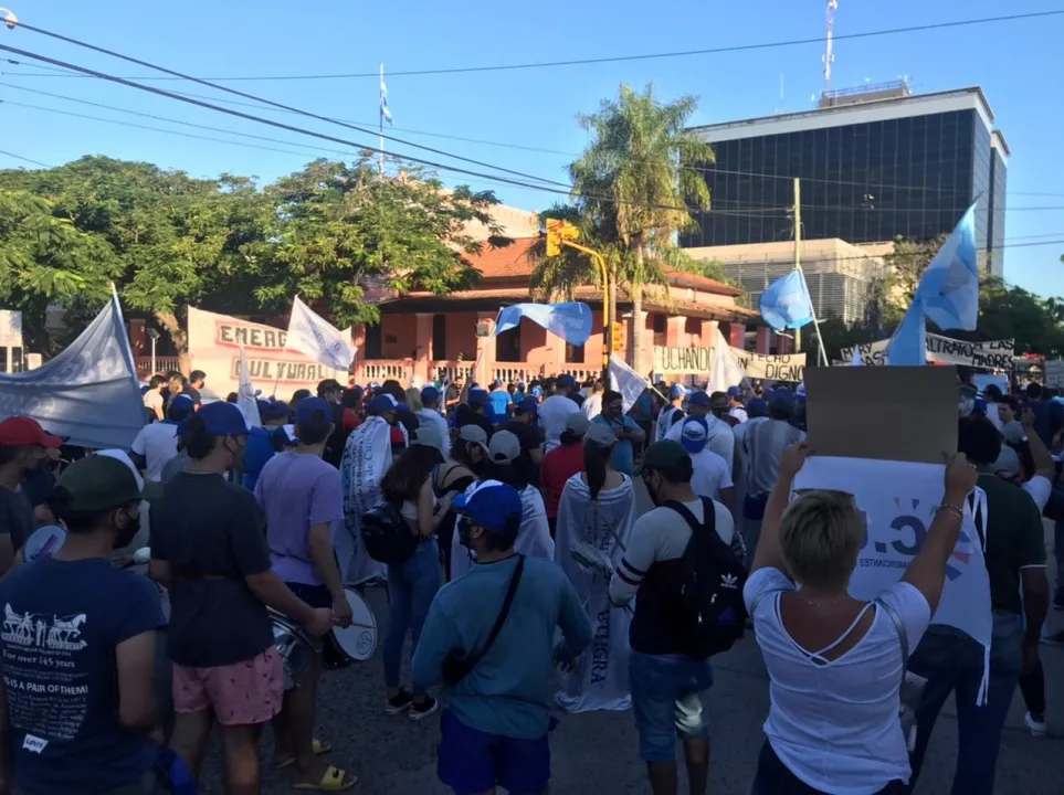 MARCHA 9.jpg