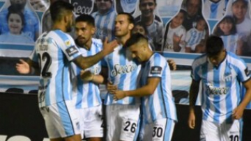 Foto- El Decano tucumano abrochó su clasificación tras conseguir su cuarto triunfo consecutivo.jpg