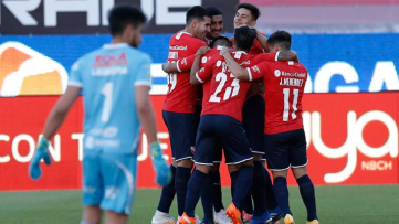 Foto- El Rojo venció por la mínima a Defensa y terminó detrás de Colón en la zona..jpg