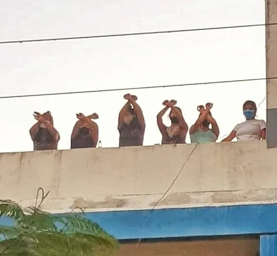 presas I.jpg