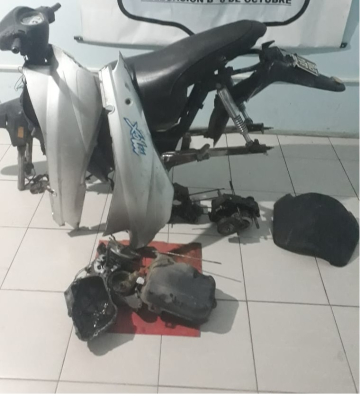Moto recuperada II.jpg